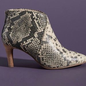 NIB Seychelles Anthropologie Snake Ankle Boots 7.5
